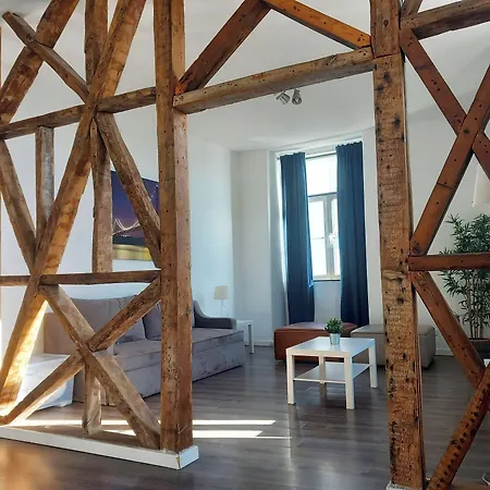 Cais Do Sodre (adults Only) * Lisboa