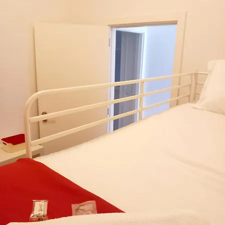 Cais Do Sodre (adults Only) Лиссабон