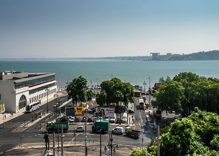 Cais Do Sodre (adults Only) Lisboa